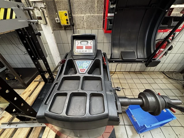 Balanceermachine pro7000 - afbeelding 8 van  13