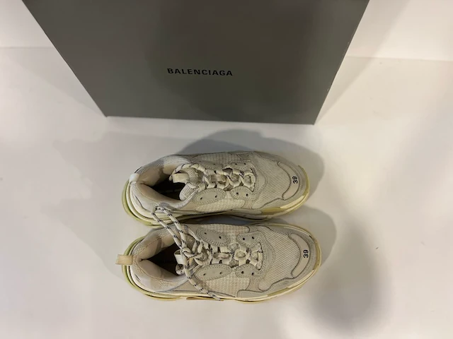 Balenciaga sneakers - afbeelding 6 van  6