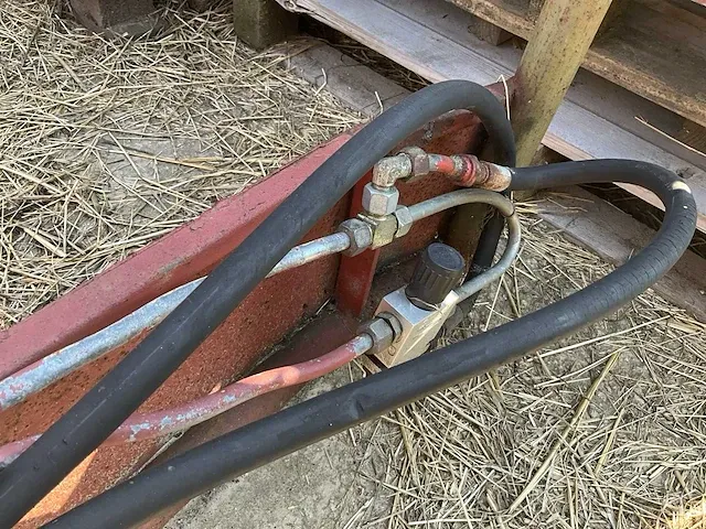Balenlader voor kleine balen. - afbeelding 7 van  17