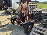 Balenlader voor kleine balen. - afbeelding 12 van  17