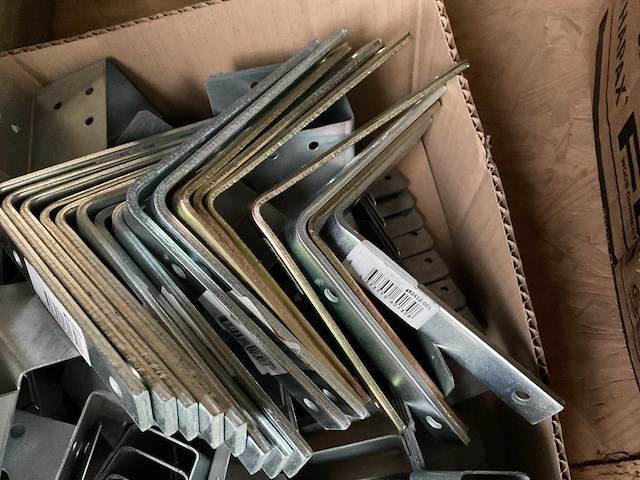 Balkdragers en hoek verbinders - afbeelding 5 van  6