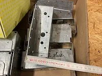 Balkdragers en nagel platen - afbeelding 6 van  10