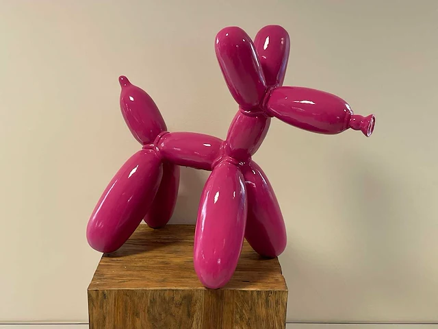 Ballonhond / balloondog fuchsia h50cm - afbeelding 1 van  1