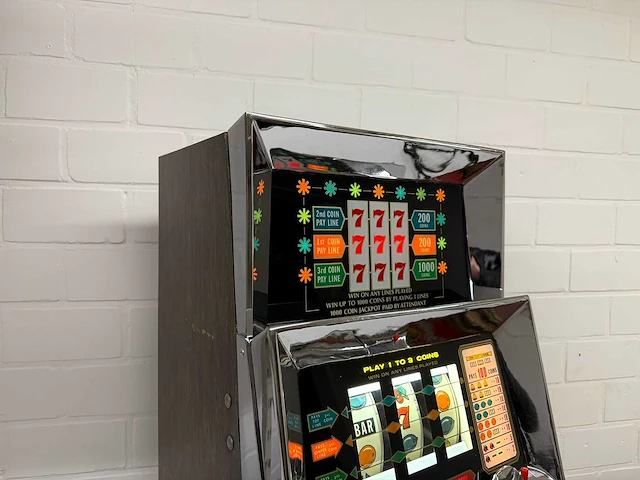 Bally - 1969 - 1045 triple 7 - slotmachine - afbeelding 6 van  12