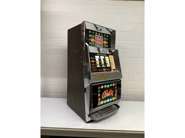 Bally - 1969 - 1045 triple 7 - slotmachine - afbeelding 9 van  12