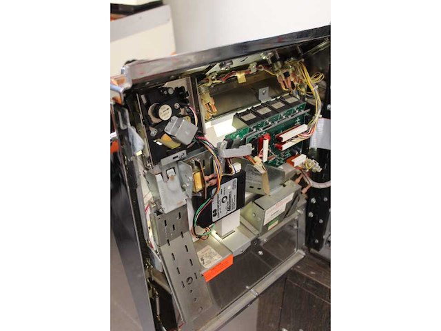 Bally - 1994 - 5000 plus - keno - bingo automaat - afbeelding 7 van  7