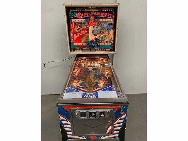 Bally - captain fantastic - flipperkast - afbeelding 2 van  8