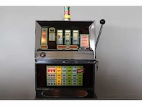 Bally - casino - slotmachine - afbeelding 1 van  7
