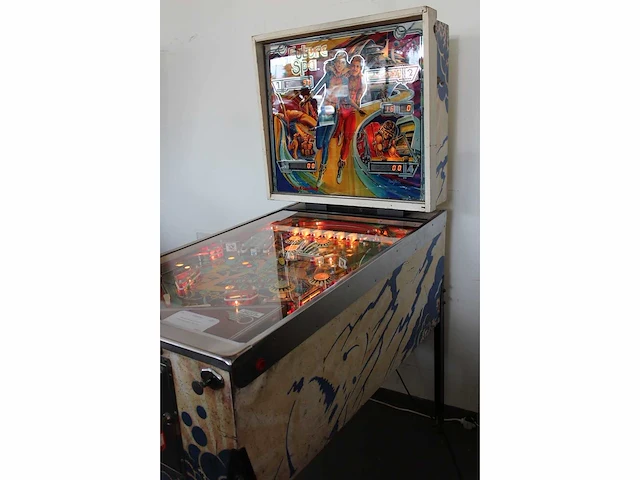 Bally - future spa - flipperkast - afbeelding 5 van  8