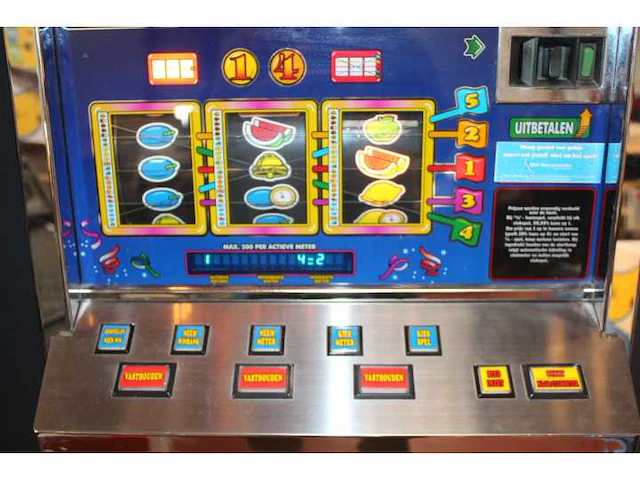 Bally - happy time - speelautomaat - afbeelding 5 van  5
