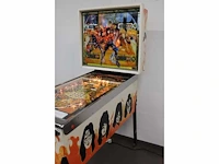 Bally - kiss - flipperkast - afbeelding 4 van  7