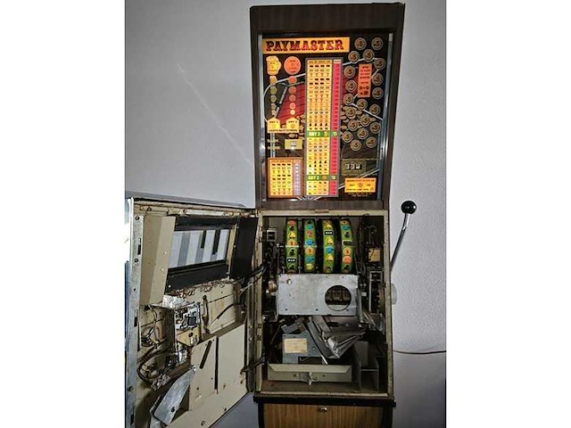 Bally - paymaster - speelautomaat - afbeelding 12 van  13