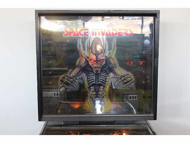 Bally - space invaders - flipperkast - afbeelding 1 van  7