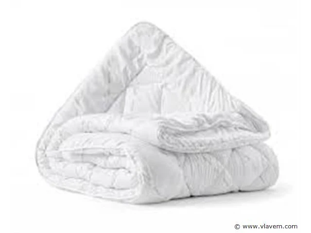 Bamboo dekbed 140x200cm +hoofdkussen all season - afbeelding 1 van  5