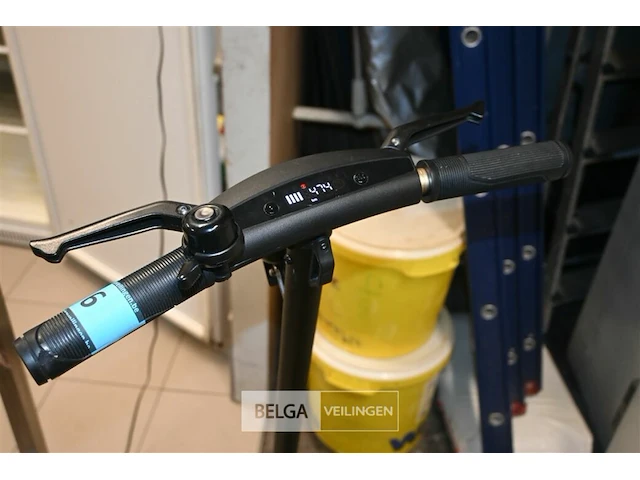 Bamox elektrische step - afbeelding 7 van  11