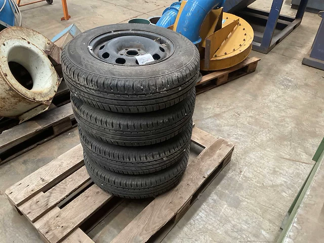 Band op velg (4x) - afbeelding 2 van  3