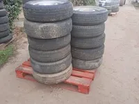 Banden 165r13c 96/94n 17 stuks - afbeelding 1 van  1