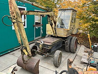 Banden graafmachine - afbeelding 1 van  11