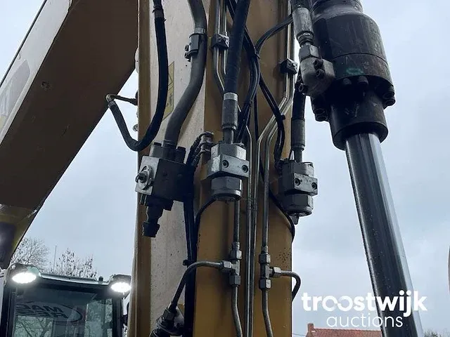 Banden graafmachine - afbeelding 13 van  38