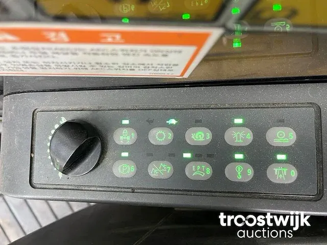 Banden graafmachine - afbeelding 20 van  38