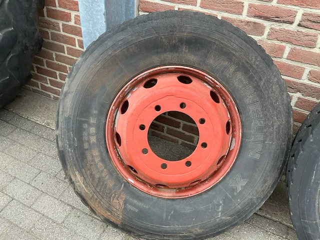 Banden met velg (4x) - afbeelding 2 van  6