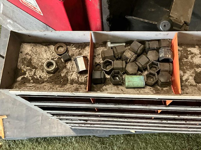 Banden montage en demontage wisselaarmachine - afbeelding 3 van  14