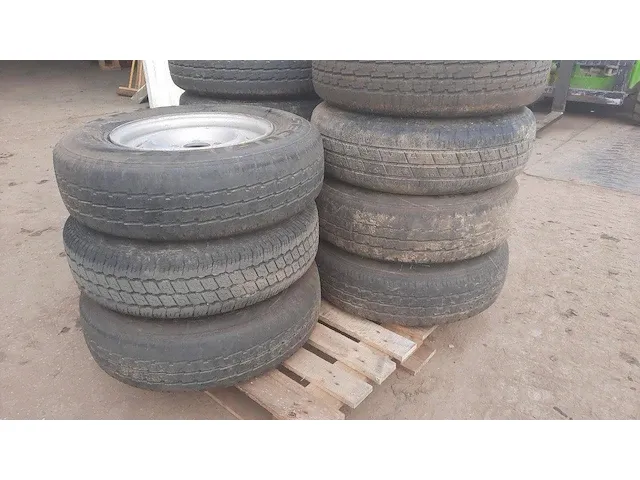 Banden tr603 185r14c 102/100s 104n met velg 11 stuks - afbeelding 1 van  1