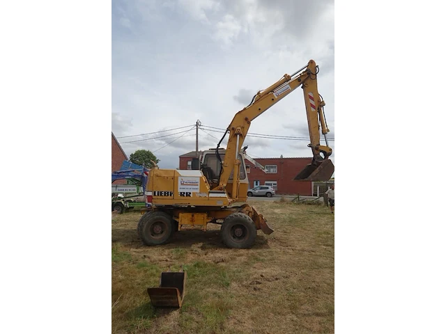 Bandenkraan liebherr - afbeelding 4 van  11