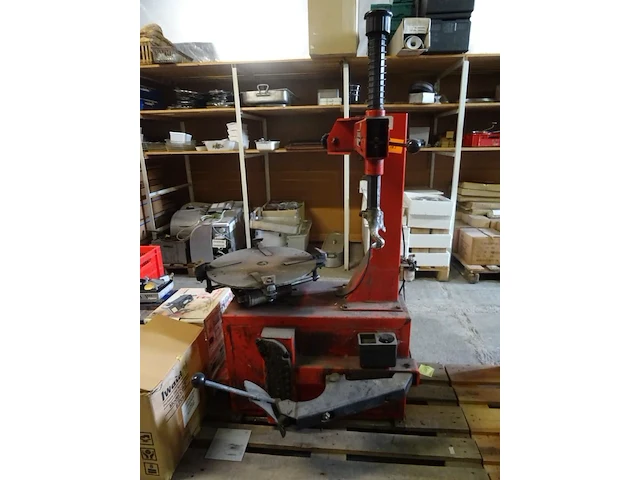 Bandenmachine facom - afbeelding 1 van  2