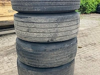 Bandenset diverse merken 385/65r225 met velg 4 stuks