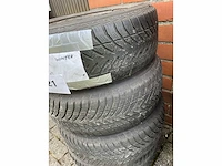 Bandenset goodyear(winter)205/65r15 - afbeelding 5 van  7