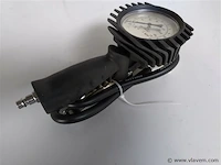 Bandenspanningsmeter profi met 1 meter slang - afbeelding 4 van  10