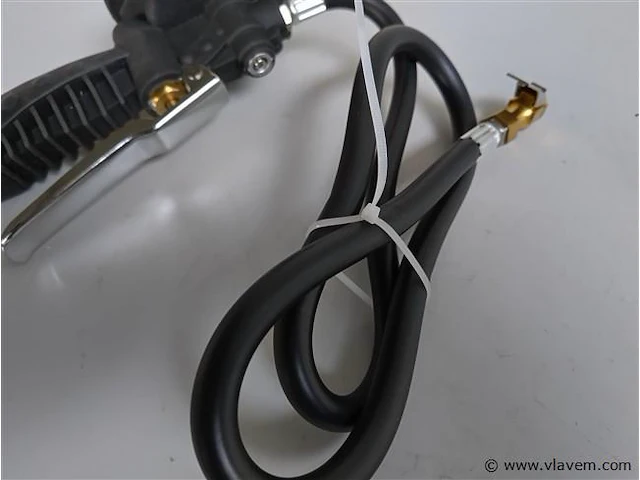 Bandenspanningsmeter profi met 1 meter slang - afbeelding 7 van  10