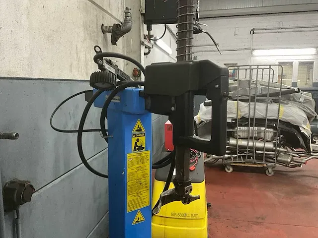 Bandenwisselmachine giuliano s222 - afbeelding 6 van  8