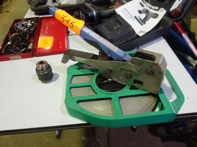 Bandijzer met machine - afbeelding 1 van  3