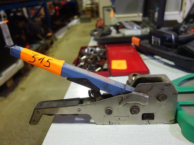 Bandijzer met machine - afbeelding 3 van  3