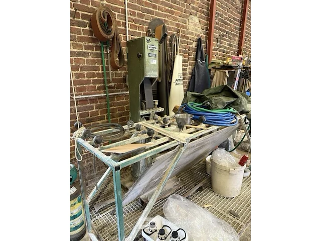 Bandschuurmachine knopp - afbeelding 1 van  3