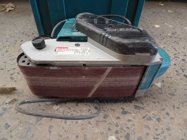 Bandschuurmachine makita - afbeelding 4 van  6