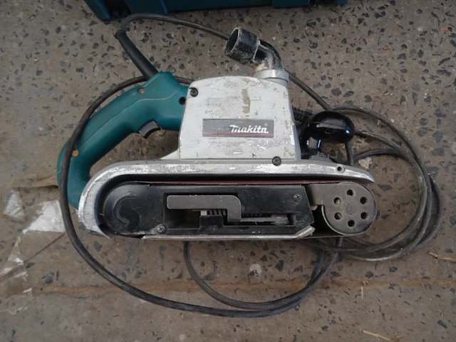 Bandschuurmachine makita - afbeelding 5 van  6