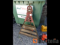 Bankschroef van de verwarmingsmonteur - afbeelding 2 van  5