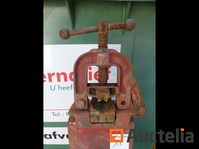 Bankschroef van de verwarmingsmonteur - afbeelding 3 van  5