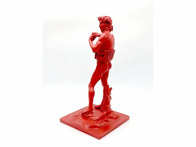Banksy - sculptuur david (rode editie) - afbeelding 7 van  11