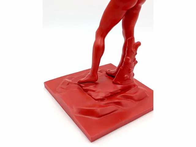 Banksy - sculptuur david (rode editie) - afbeelding 9 van  11