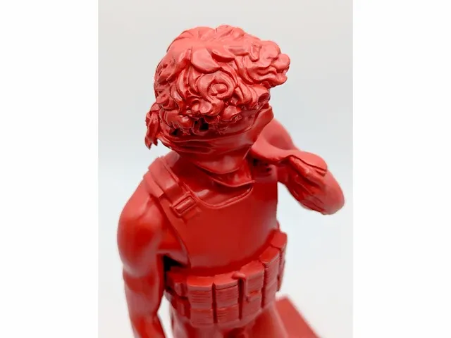 Banksy - sculptuur david (rode editie) - afbeelding 11 van  11