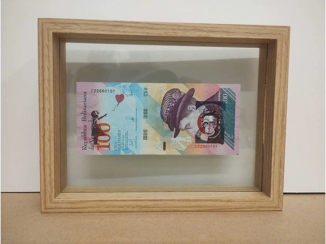 Banksy dismaland bill - afbeelding 1 van  3