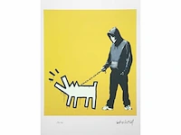 Banksy (geboren 1974), gebaseerd op - barking dog - afbeelding 1 van  5