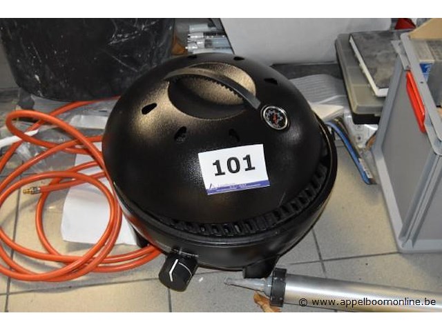 Barbecue dometic - afbeelding 1 van  2