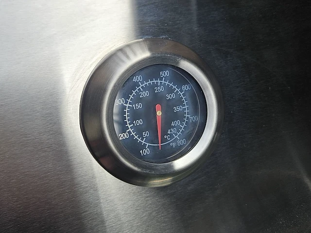 Barbecues en barbecuebenodigdheden - afbeelding 2 van  10