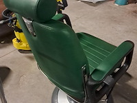 Barbier kappersstoel ( zo goed als nieuw ) - afbeelding 2 van  3