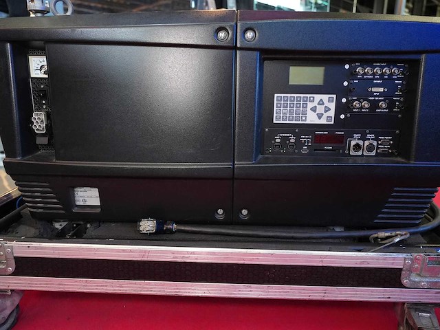 Barco - flm r20+ incl flightcase - video - afbeelding 2 van  2